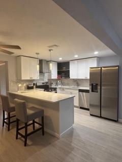 Charming 3BR Family Retreat Near Tarpon Springs - 3