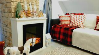 Gelbe Koffer - Design-Maisonette in Schiffweiler - 2 Etagen - Self-Check-in - 2 Parkplätze - WLAN - Balkon & Garten - ruhig - Nähe See & Wald - bis 7 Pers - 4