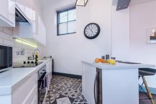 Leeds City Centre - 2 bed coach house flat - 3