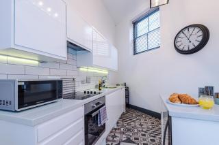 Leeds City Centre - 2 bed coach house flat - 2