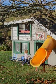 Tongariro Cottage - Hot Tub - Bring Your Dog! - 3