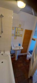 Stunning Llyn beachside 30mtrs peaceful apartment - 1