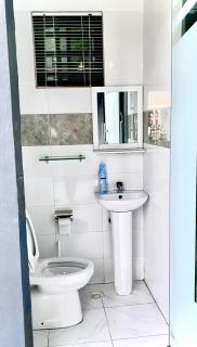 Luxury Stay in Lagos - 4