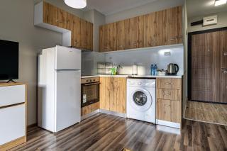 Ishirkov Residence Studio With Mountain VIew Balcony and Underground Parking - 9