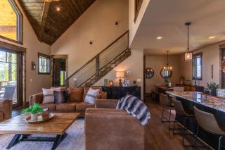 Gretta's Getaway at Eagles Nest - 9