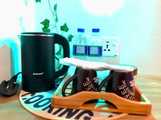 La pinchi " Pinchi's Bed " - 3