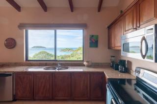 Big Hillside Villa in Potrero with Pool and Panoramic Ocean Views - 2