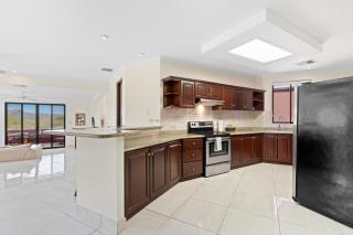 Recently Renovated Luxury Condo with Resort-Style Beach Club Access and Ocean Views - 4