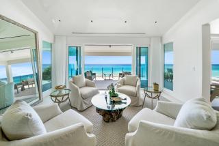 Dream On l Beachfront l Golf cart and 4 Bikes Included l Gulf Front Private Pool - 8