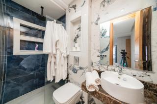 Comfort And Style With Gym - 8