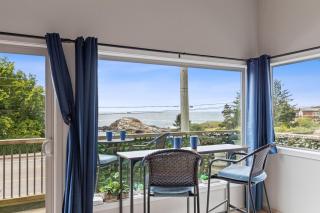 Steps to Pirate Cove Oregon Coast Condo with View - 8