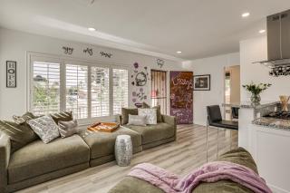 Breeze by the Marina Chula Vista Getaway! - 4