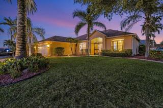 6 Mi to Coast Cape Coral Family Home - 5