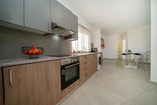 Central 2 bedroom flat - 2