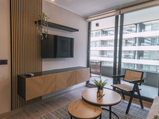 HOM I Excelente conectividad y seguridad LasCondes - 1