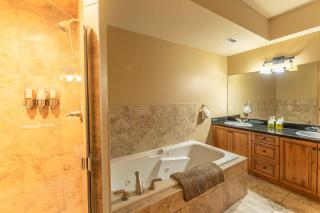 Cascade Penthouse by Canadian Rockies Vacation Rentals - 7