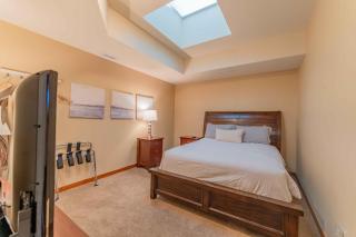 Cascade Penthouse by Canadian Rockies Vacation Rentals - 2