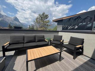 Rundleview - Impeccable Design and Private Hot Tub - 4