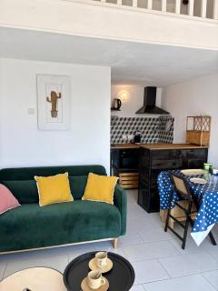 Superbe studio à proximité plage te commerce 2GOEL27 - 8