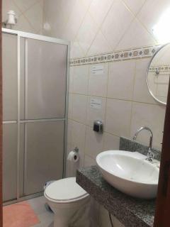 Casa confortável com 4 suítes e ar condicionado em Canasvieiras - 9