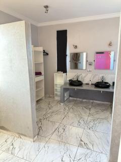 Villa Five Collection - Private Luxury & Heated Pool - 4