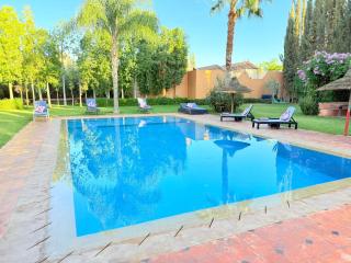 Villa Five Collection - Private Luxury & Heated Pool - 0