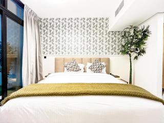 Pool View Premium-Finished 1BR in Al Maryah Vista - 4