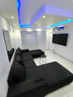 North beach summer sands - Durban - 0