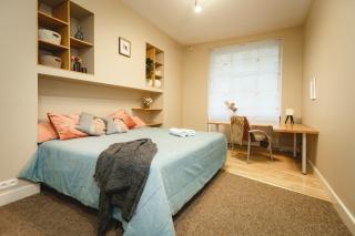 Families & Groups 4 Bedrooms 6 Guests - 5