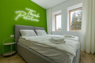 Nivalis Hill N&V - 2