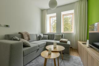 Nivalis Hill N&V - 3