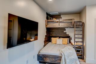 Maynard V at Elk Creek - 6