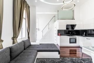 Opera Luxury Studio Apartment - 4