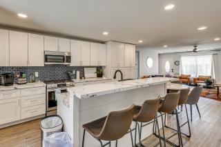 4 Mi to Dtwn Oceanside and Beach Home with Yard! - 8