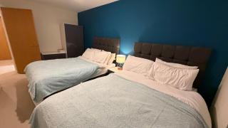 Luxury 4 Bed Apartment Manchester City Centre - 1