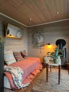 Tiny house on wheels with great views Sjusjøen - 8