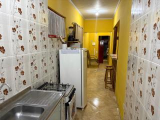 Casa Rio Doce - Acomodação perfeita para 6 pessoas - 10 minutos a pé do centro - Churrasqueira - 6