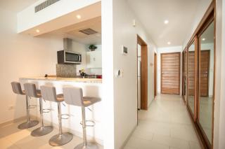 Beachfront Studio in Simpson Bay - 2