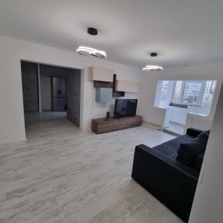 Ploiesti Central Apartament - 3