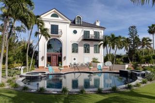 ONE Captiva- Gorgeous 6BR Gulf Front Villa - 9