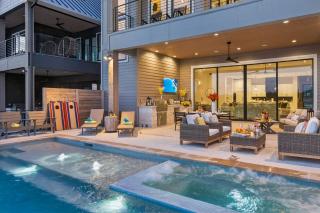 Sunset Oaks I with Concierge Services - 9