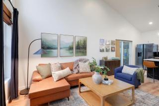 The Shiloh House - a cabin getaway - 9