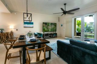 Serenity Villa- Steps from Beach Family Friendly - 6