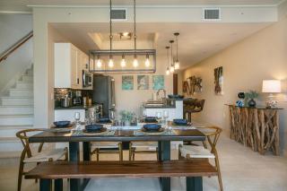 Serenity Villa- Steps from Beach Family Friendly - 2