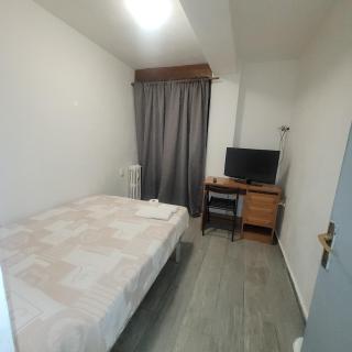 Hostal Castilla - Zaragoza - 9