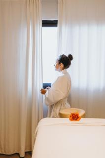 Regatta Living Hotel By Mint - 6