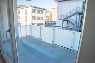 Brand New Design Apt - 2 Rooms 2 Bath 2 Carpark - 9