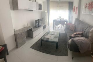 Piso con tres habitaciones en Ferrol - 2