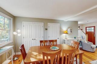 Wraparound Hideaway - 5