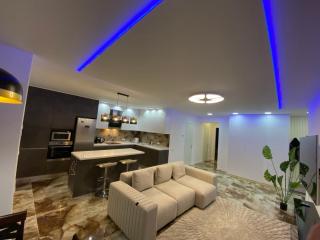 Квартира премиум класса у побережья 80кв - Chornomorsk - 1